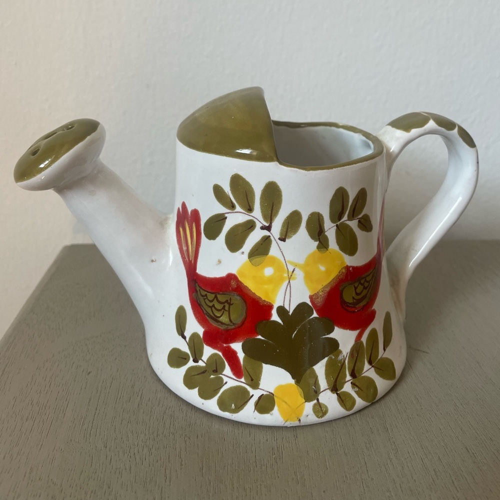 Vintage hand painted love bird ceramic watering can and planter made in Italy